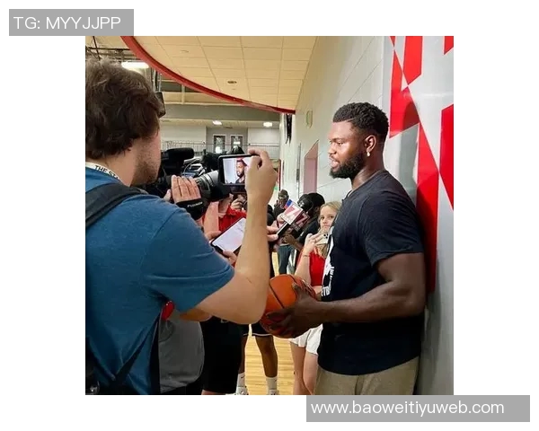 瘦虎归来锡安23分钟内高效表现展现全能身手与惊艳暴扣 瘦虎归来锡安23分钟内高效表现展现全能身手与惊艳暴扣